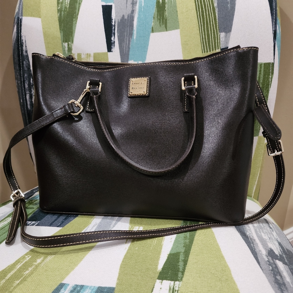 Authentic Dooney & Bourke Willa Zip Satchel